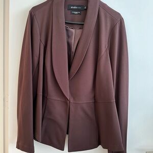 Torrid - 2 piece suit size 16 brown